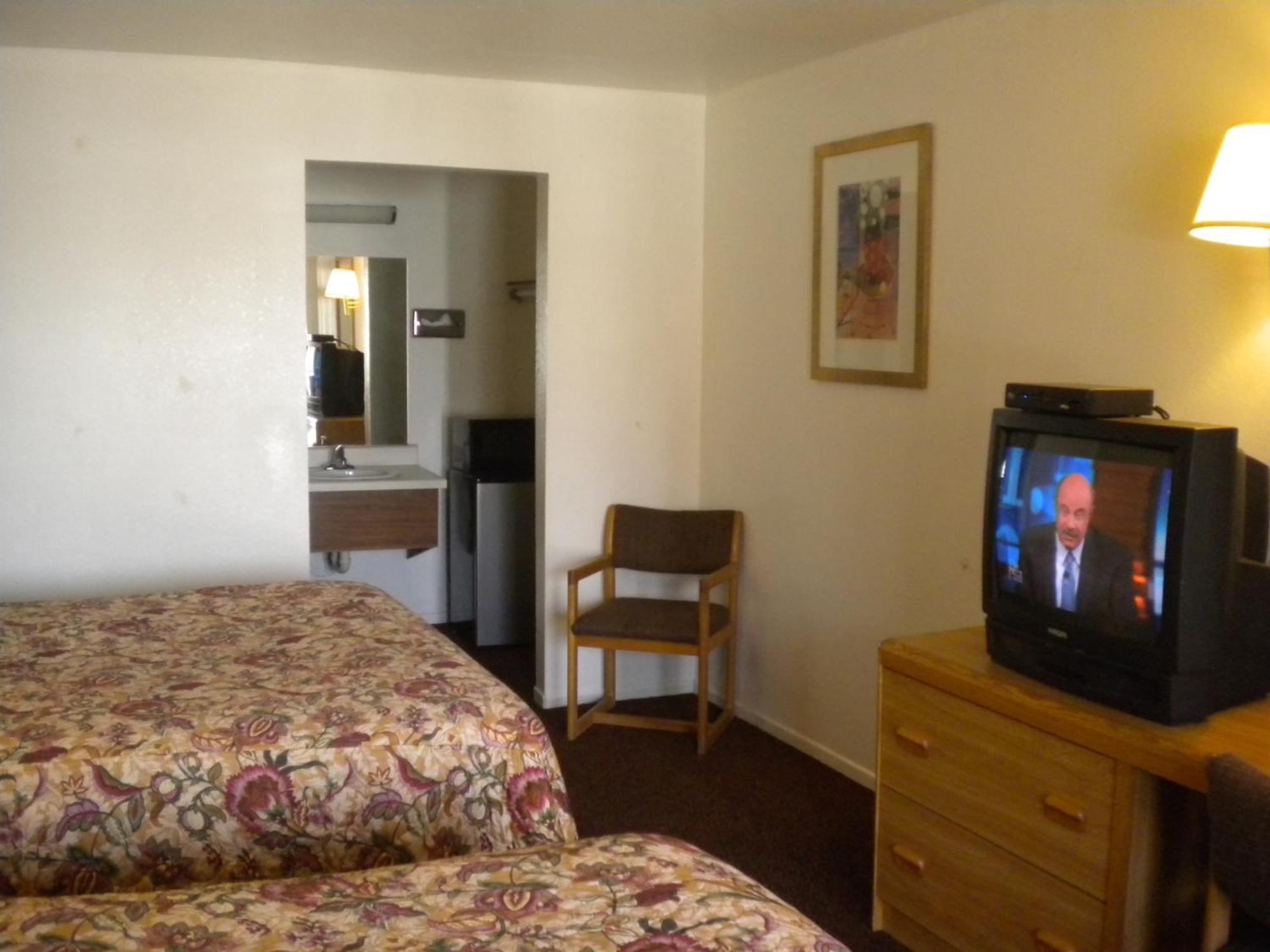 Best Economy Inn & Suites Μπέικερσφιλντ Δωμάτιο φωτογραφία