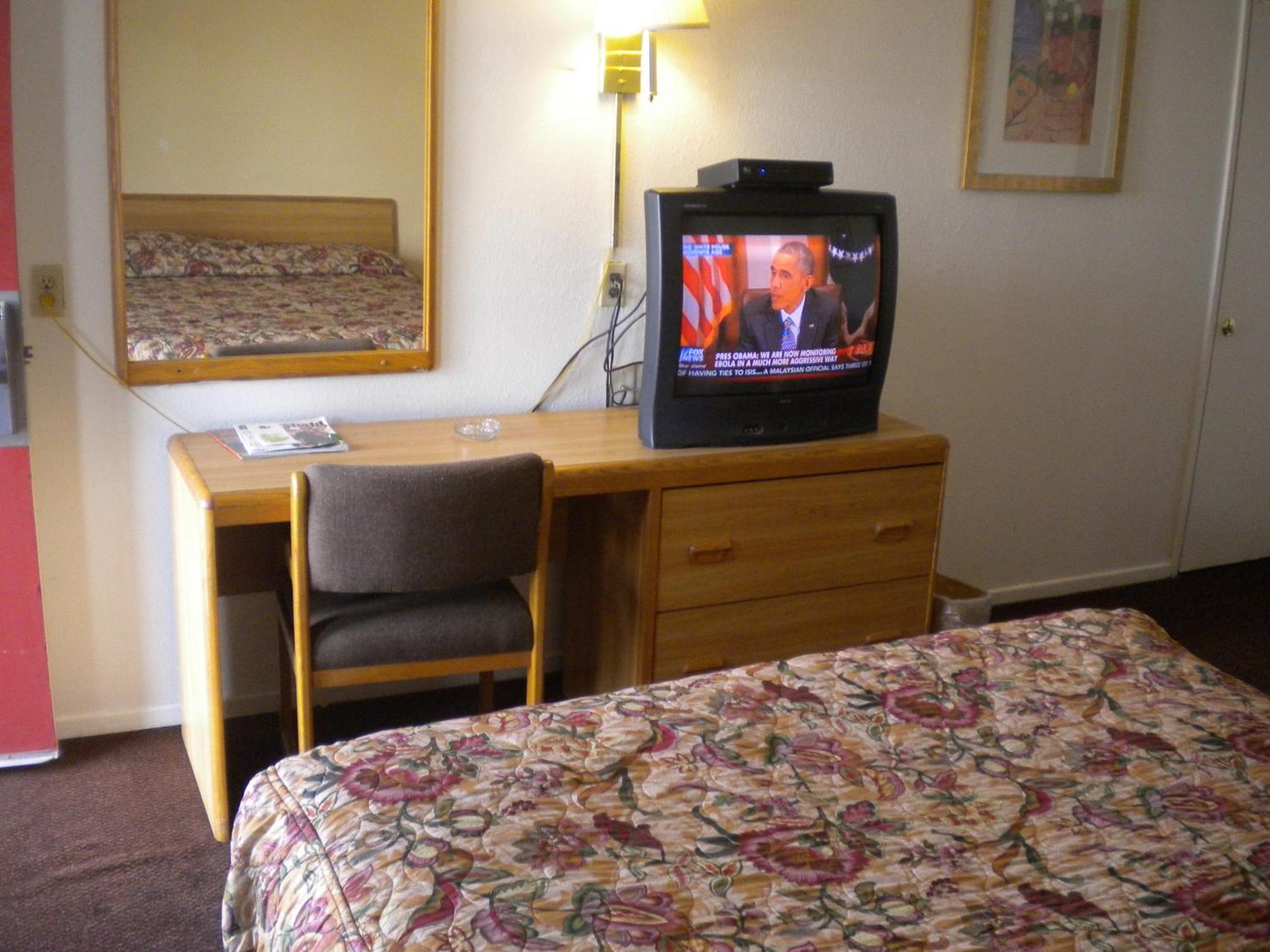 Best Economy Inn & Suites Μπέικερσφιλντ Δωμάτιο φωτογραφία